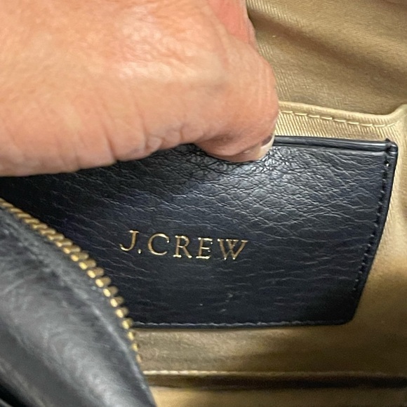 J.Crew crossbody leather bag navy blue good condition just the strap had damaged - Picture 13 of 16